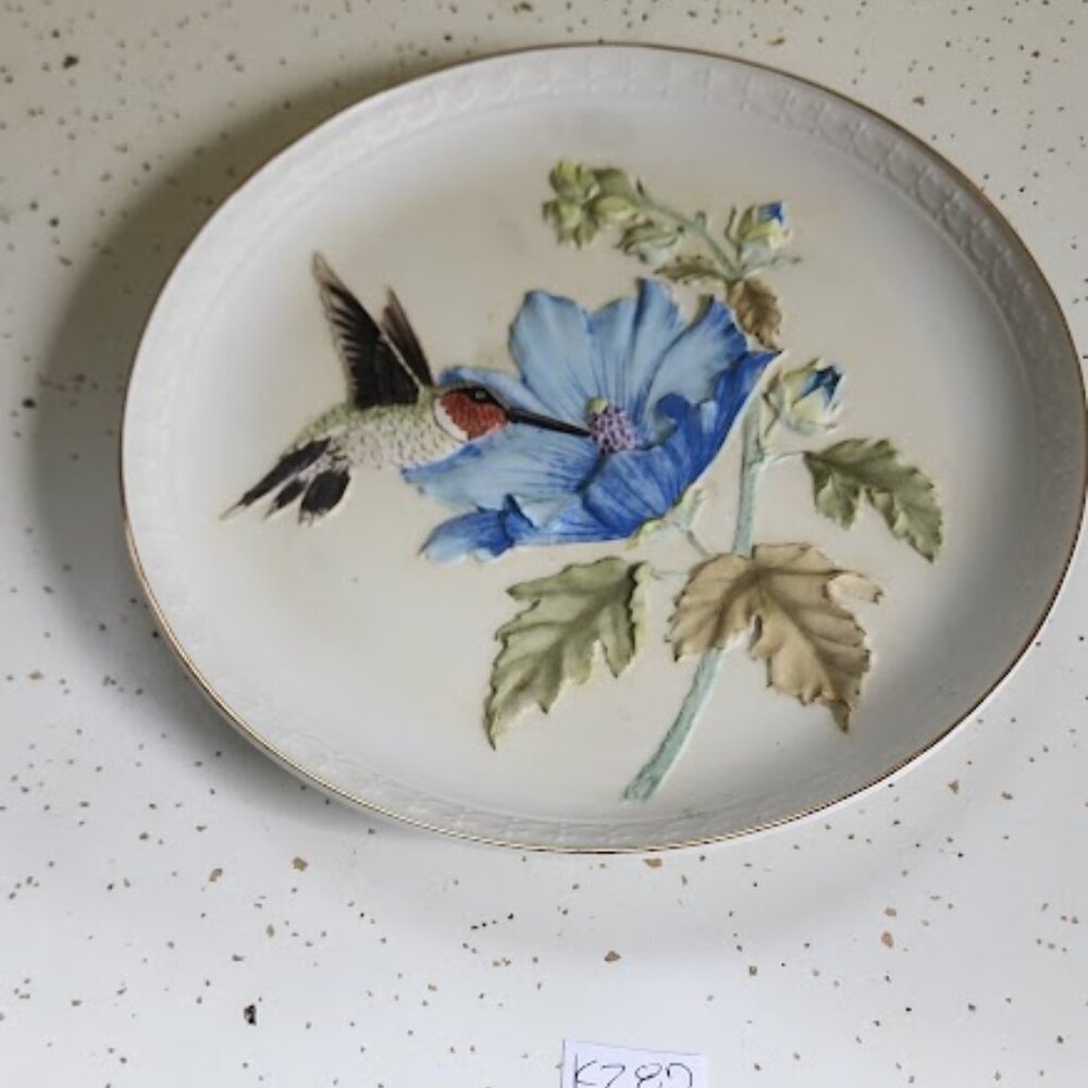 Wings of Wonder Collection "Tiny Jewel" Limited Edition Collectors Plate